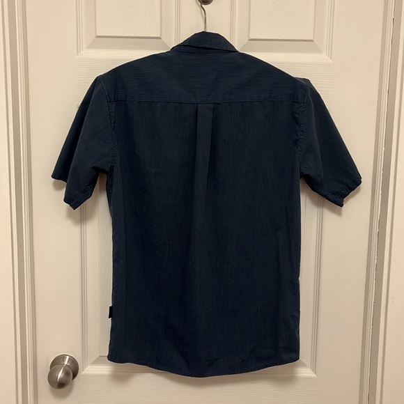 Patagonia men’s shirt - Picture 2 of 3